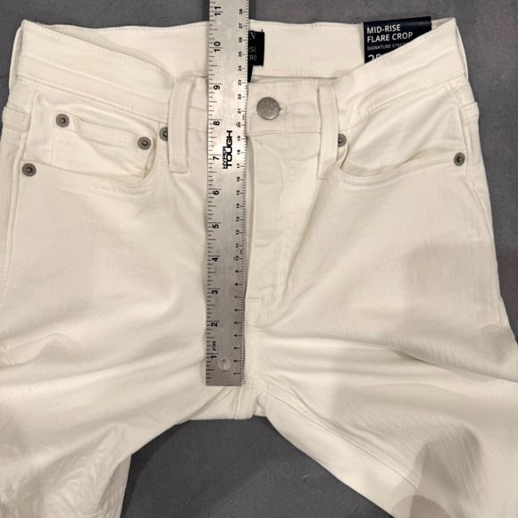 J.Crew White Signature Stretch Mid-Rise Flare Crop Jeans • multiple sizes •BO933 - Picture 6 of 14